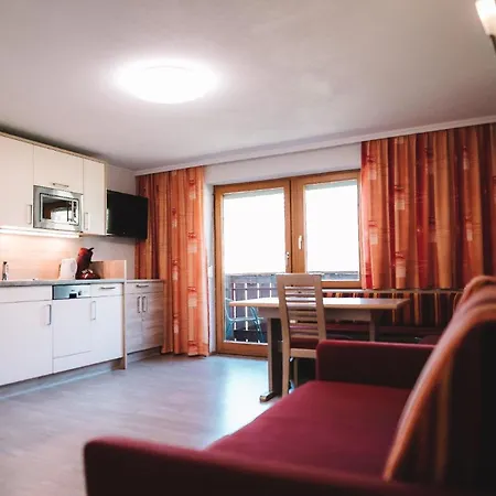Lejlighed Ferienwohnung In Bach Mit Garten Und Grill - B61639 Bach (Tyrol)